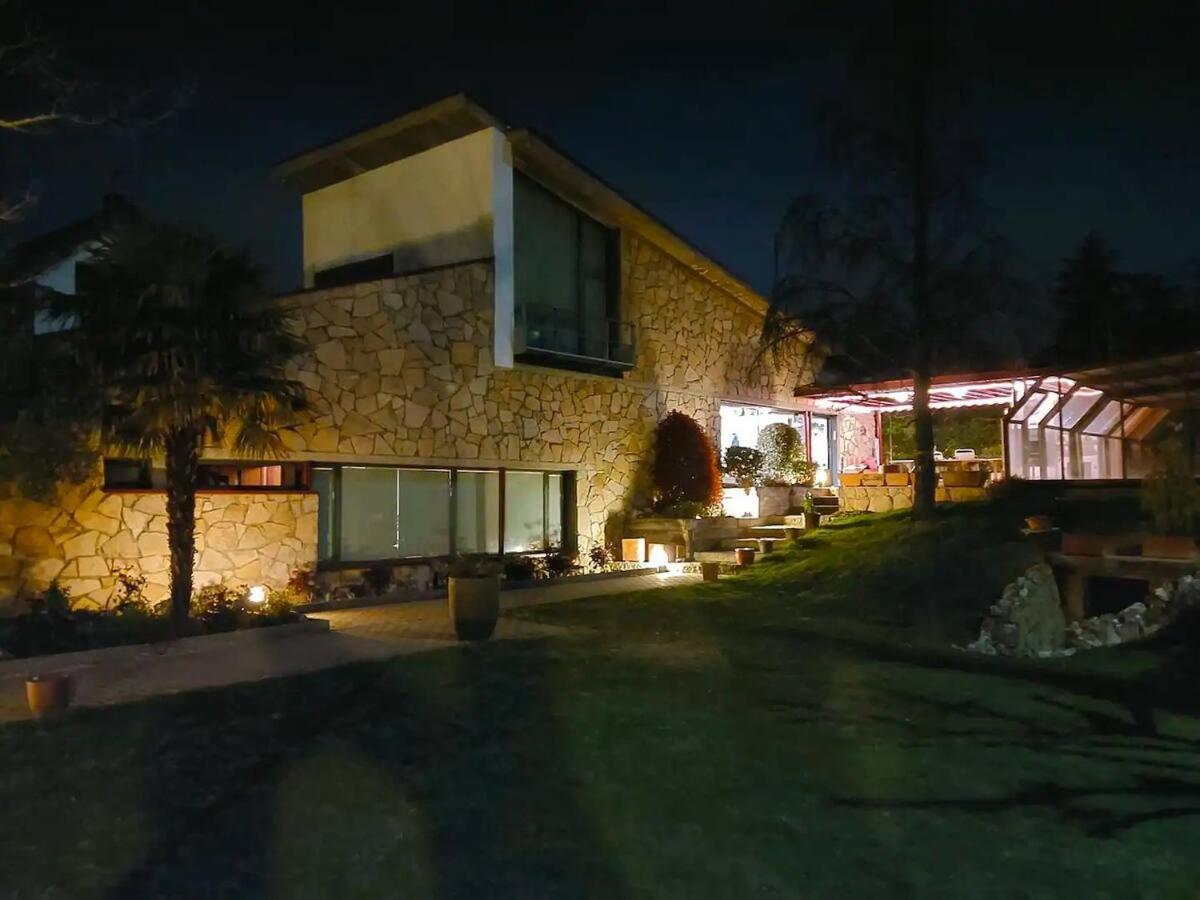 Fantástica vivienda con amplio jardín y piscina Villa Cercedilla Exterior foto